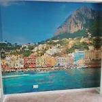 Nuida Otel Capri